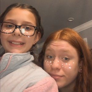 Meet your Posher, Abby